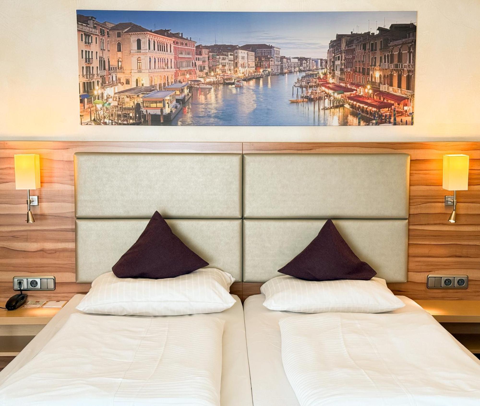 City Hotel Ost Am Koe Augsburg Ngoại thất bức ảnh